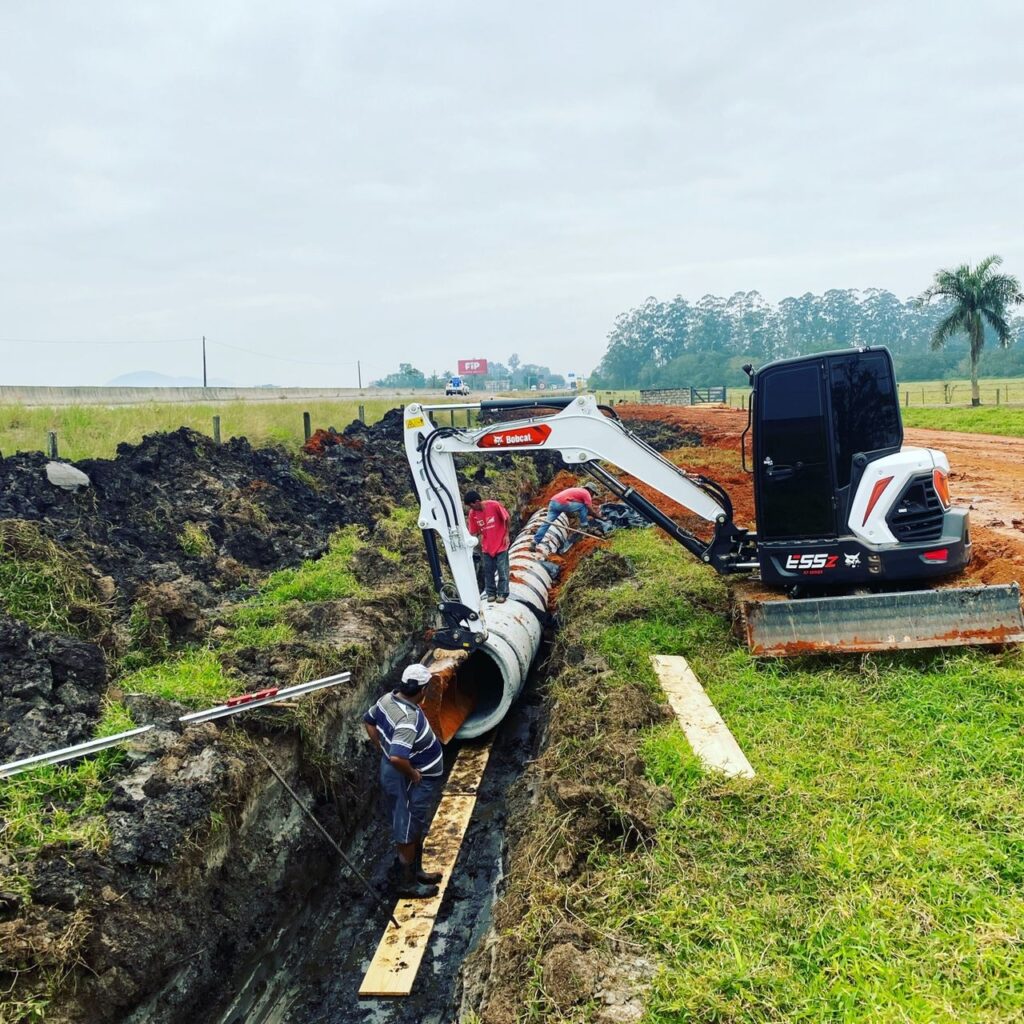 equipamento de terraplanagem